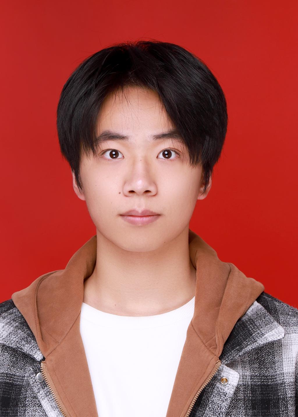 Hangqi Wu（武航奇）
